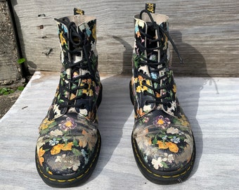 dr martens size 9