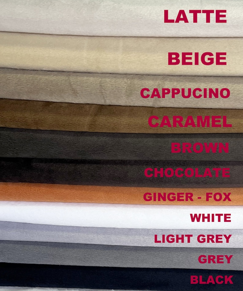 Puede incluir: Una paleta de muestras de tela en varios tonos, incluyendo Latte, Beige, Cappuccino, Caramelo, Marr&oacute;n, Chocolate, Ginger-Fox, Blanco, Gris claro, Gris y Negro. Los nombres de los colores est&aacute;n escritos en texto rojo.