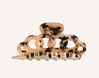 Tortoise shell hair claw clip thick hair accessories scallop hair claw, summer hair clips cellulose acetate hair clip