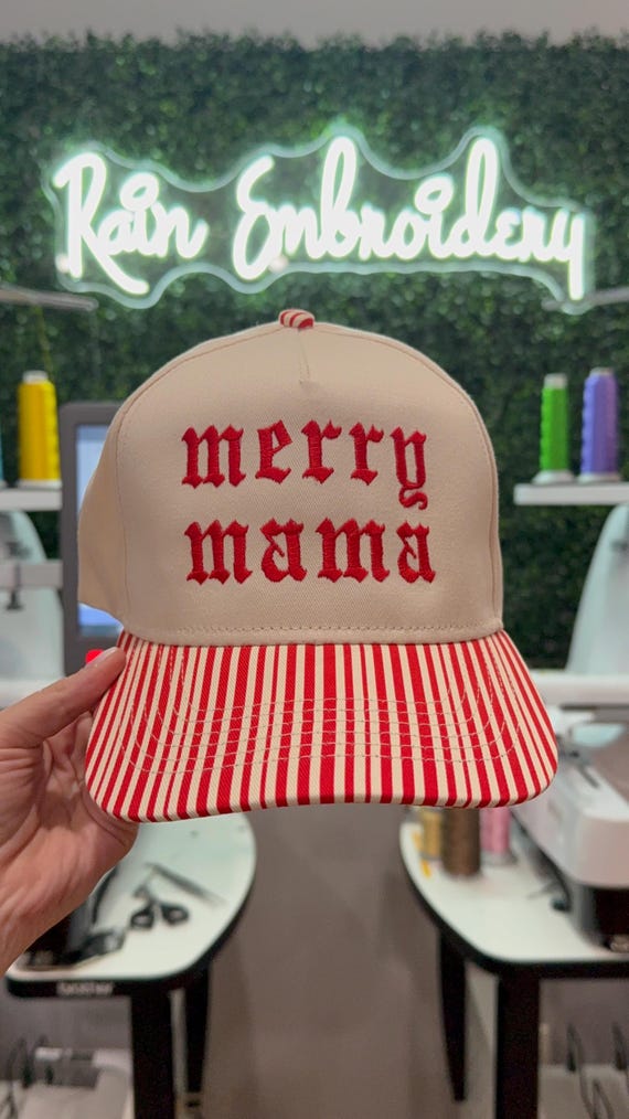 Merry Mama Embroidered Christmas Trucker Hat / Christmas  display picture 1