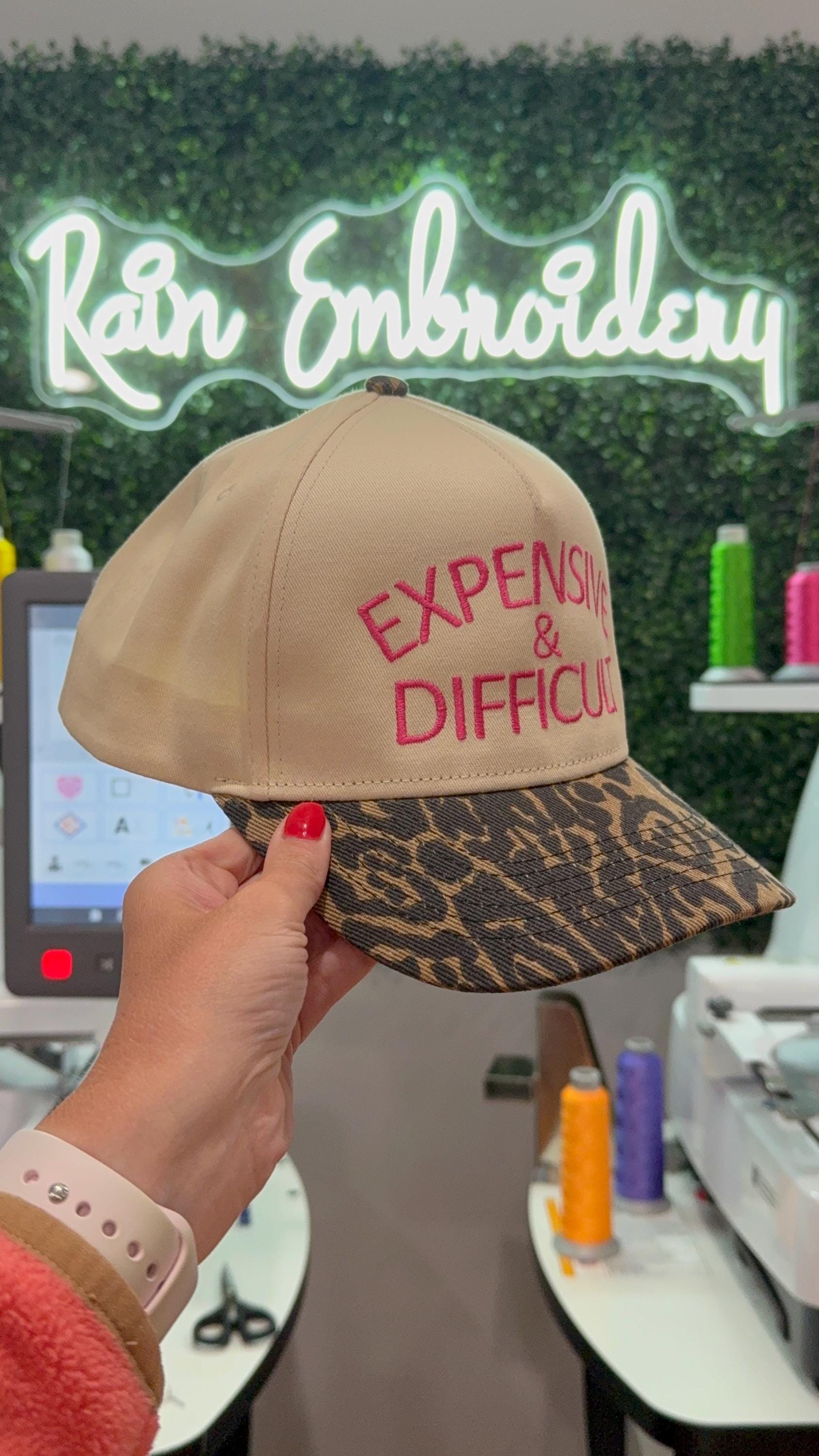 Expensive & Difficult Leopard Vintage Hat / Vintage Trucker  display picture 1