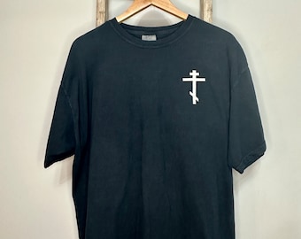 Kreuz bestickt Shirt / christliche Stickerei / orthodoxe Geschenke / Stickerei / griechisch-Orthodoxes / christliches Shirt / orthodoxes Tee