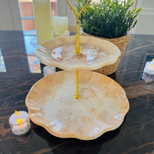 Elegant 2-Tier Resin Cupcake Stand – Dessert Display for Weddings & Parties