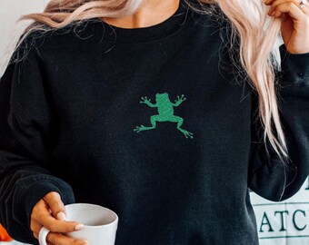Green Frog Embroidered Crewneck Sweatshirt, Cute Frog Embroidery Sweater, Gift for Frog Lovers, Nature Inspired Pullover, Cozy Unisex Top