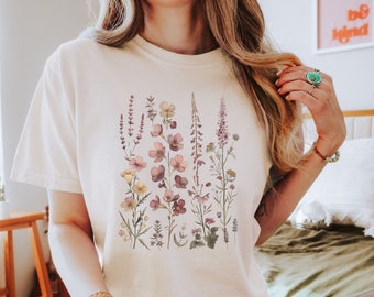 Retro Wildflowers Boxy Crop Tee, Pressed Flowers Shirt, Cottagecore Botanical Nature T-Shirt, Boho Floral Summer Top, Garden Lover Gift