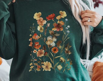 Rustic Fall Floral Sweatshirt, Cottagecore Flowers Crewneck Pullover, Autumn Botanical Nature Shirt, Retro Wildflowers Sweater, Gift For Her