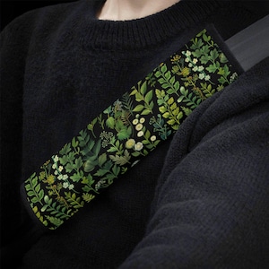 Forest Green Car Seat Belt Covers, Witchy Floral Nature Seat Belt Strap Cover, Wild Flower Car Seat Belt Pad Car Accessories Car Decor Gift