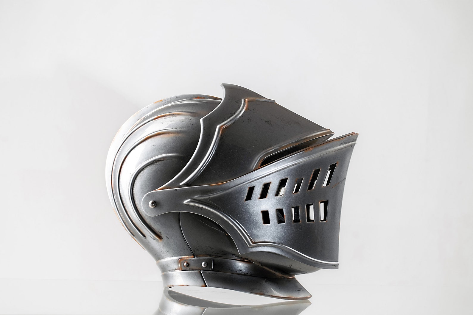 knight helmet lego