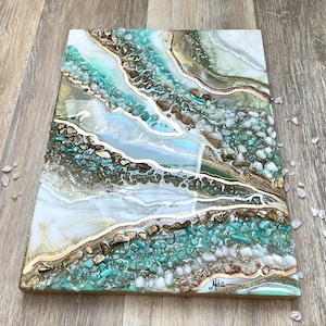 Made to order resin wall art. Custom geode wall art. Wall Painting. Art decorated with quartz and amethyst. Resin wall panel