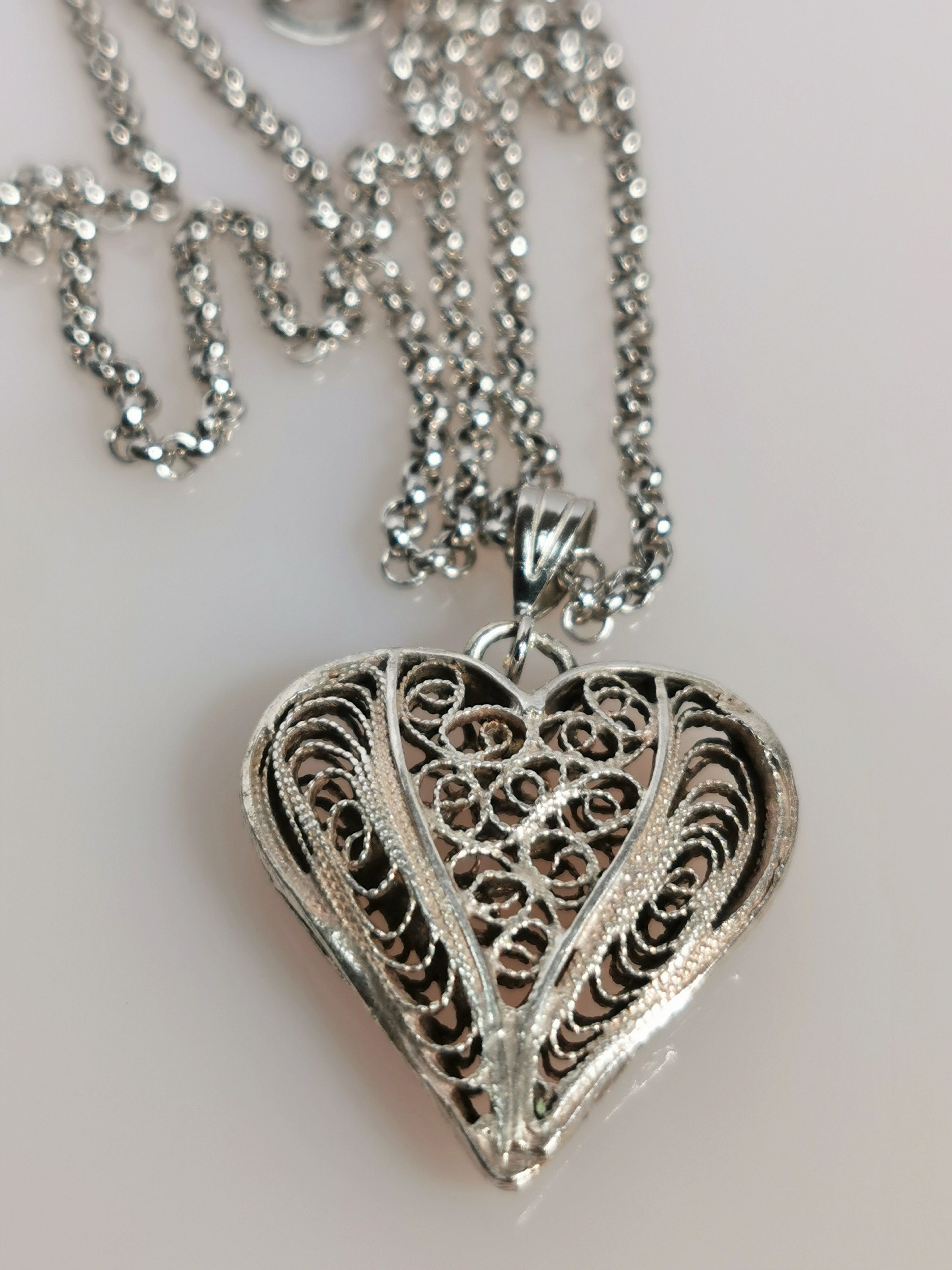 Giuliana Valz gen Pendant Necklace Heart shaped Medallion