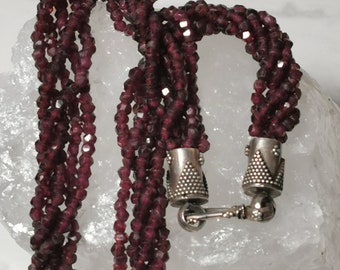 0080-Antique Art Deco jewelry-5 rows of garnet necklace, silver hook clasp, length 40 cm