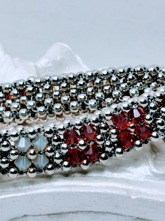Etsy garnet bracelet deals