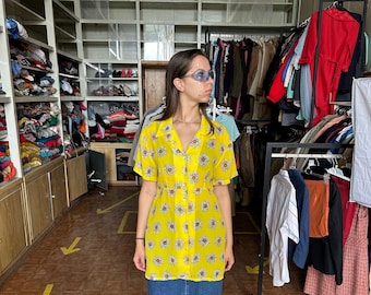 Vintage 80's cool funky indie festival flower print light long shirt blouse in yellow white