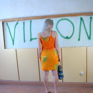 Chemisier vintage avec jupes d'été et jupes d'été de plage festival bohème festival de l'an 2000 en orange vif image 4