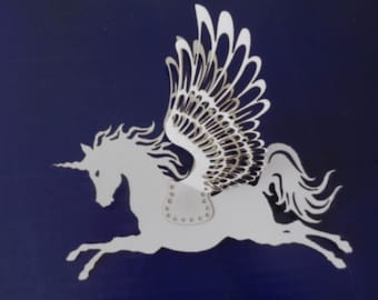 Licorne volante - modèle de découpe de papier - SVG
