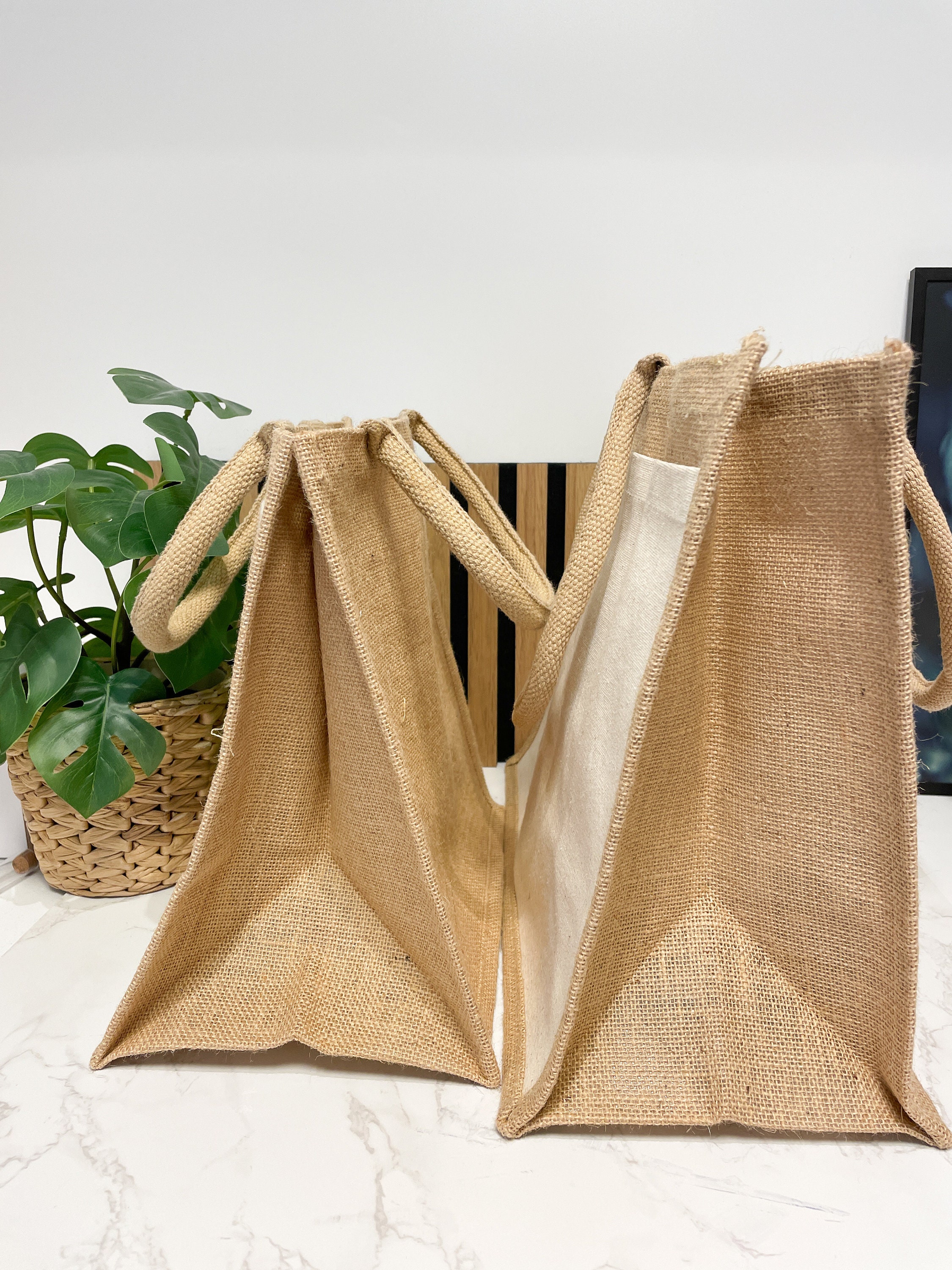 Cadeau De Retraite Sage-femme - Sac En Jute, Porte-clés Métal, Carte - Motifs Arc-en-ciel Et Cœur - 9