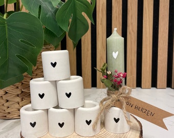 Candle holder for candles made of Raysin with hearts