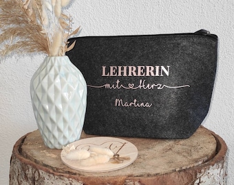 Teacher with heart / Personalized cosmetic bag / make-up bag / storage for the handbag made of felt