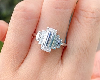 Baguette Cut Engagement Ring /5 Stone Ring /white Gold Baguette Ring/Moissanite Diamond Wedding Ring /Unique Art Deco Ring /Anniversary Ring