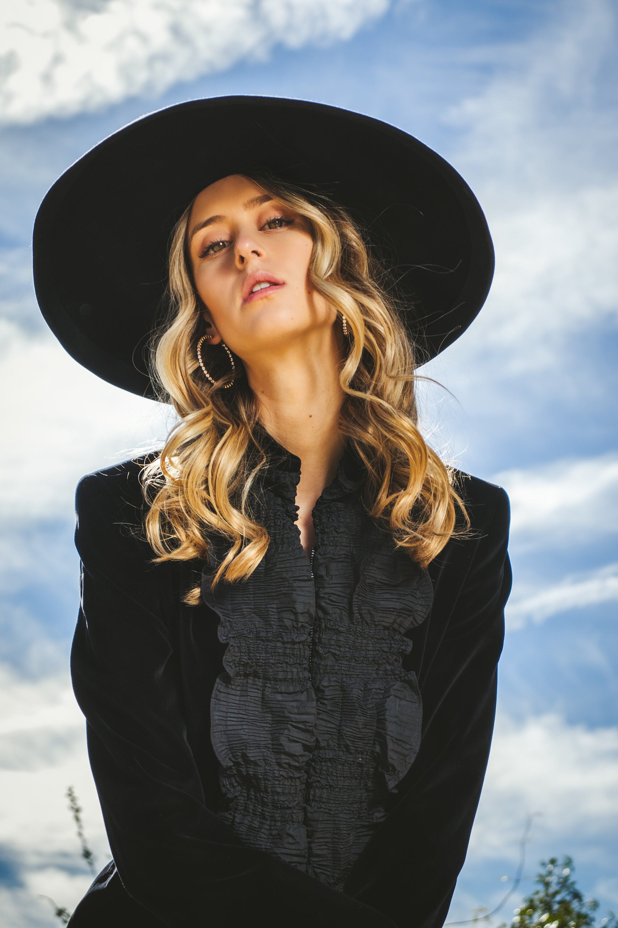 yves saint laurent velvet bow tie