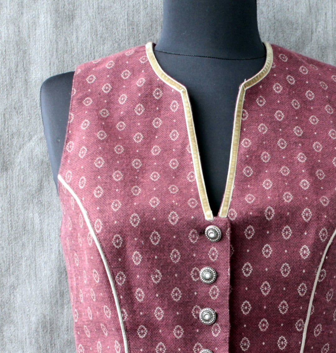 Premium Red Velvet Women Trachten Vest main image 0