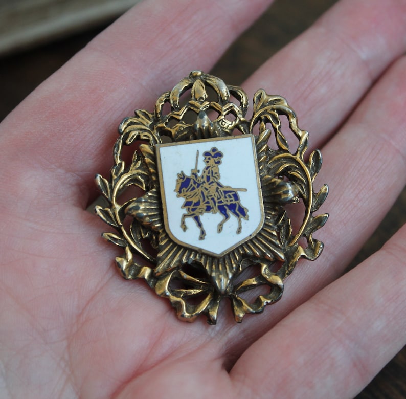 Vintage Coat of Arms Brooch Family Crest Shield Pin With Rider Etsy