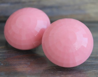 Vintage pink faceted button earrings gold tone signed Dalsheim Mid Century costume jewelry