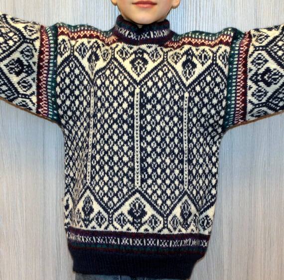 Vintage hand knit norwegian sweater for kids 8-10… - image 3