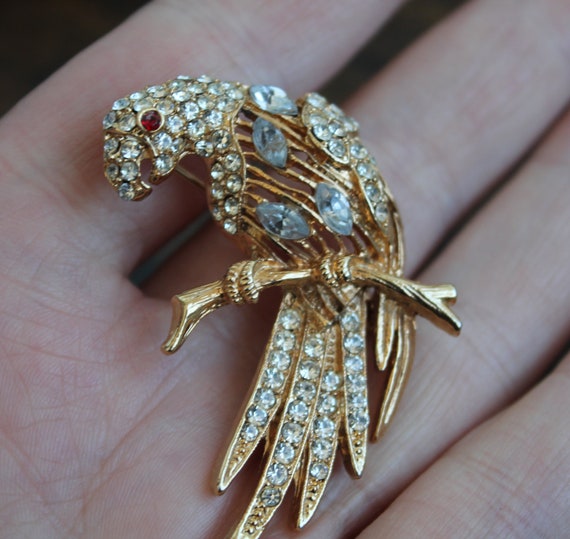 Vintage parrot pin gold tone Rhinestone bird broo… - image 2