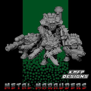 Può includere: Un set di quattro miniature di orchi in metallo grigio, con una figura più grande al centro. Le figure sono armate di pistole e spade. Le figure sono in piedi su uno sfondo verde e nero. Il testo "KMFP DESIGNS METAL MARAUDERS" è in basso nell'immagine.