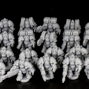Orbital Knights Heavy Armour Infantry (x28) | 8mm | KMFP Designs