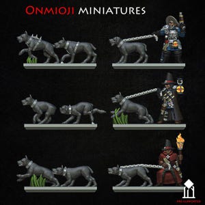 Peut inclure: Figurines miniatures de chiens gris foncé avec des colliers à pointes et des laisses en chaîne, associés à des personnages costumés. Le texte "ONMIOJI MINIATURES" est en haut. Les miniatures sont sur des plateformes grises avec des accents d'herbe verte.