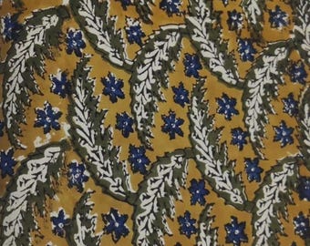 Senfgelber Hand Block Print Baumwollstoff | Indisches Florales Blatt Design