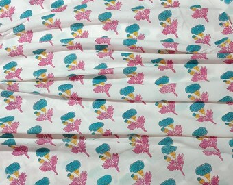 Handblockdruck-Baumwollstoff, floraler indischer Baumwollstoff, weicher Mulmul-Stoff zum Herstellen von Kleidern, Nähen, Kinderbekleidungsstoff