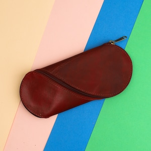 Leather Glasses Case with Customized Engraving - Sunglasses Sleeve - Reading Glasses Pouch 20Lx8.5Wx1.5H cm