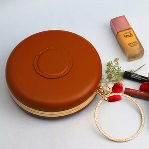 Jewelry Storage Box | Personalised Leather Round Jewelry Box Travel Accessories | Initial Jewelry Box Wife Birthday Gifts 18.5Lx5H cm