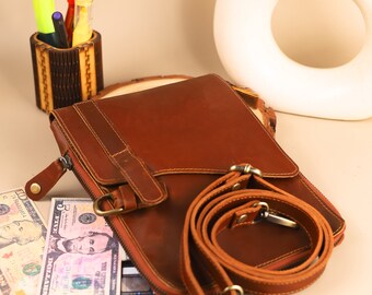 Handmade Leather Crossbody Bag - Custom Western Style Messenger Bag for Work or Office