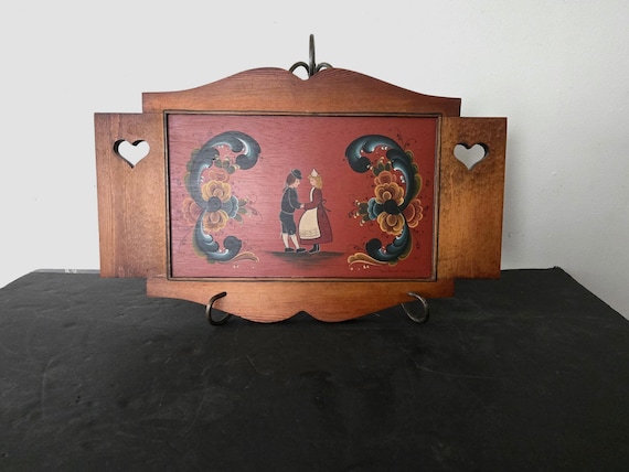 Hand painted Norwegian Folkloric Wood Wall Hanging,, Rosemaling, Heritage Design, Midwest/Scandi Style, Cottage Core