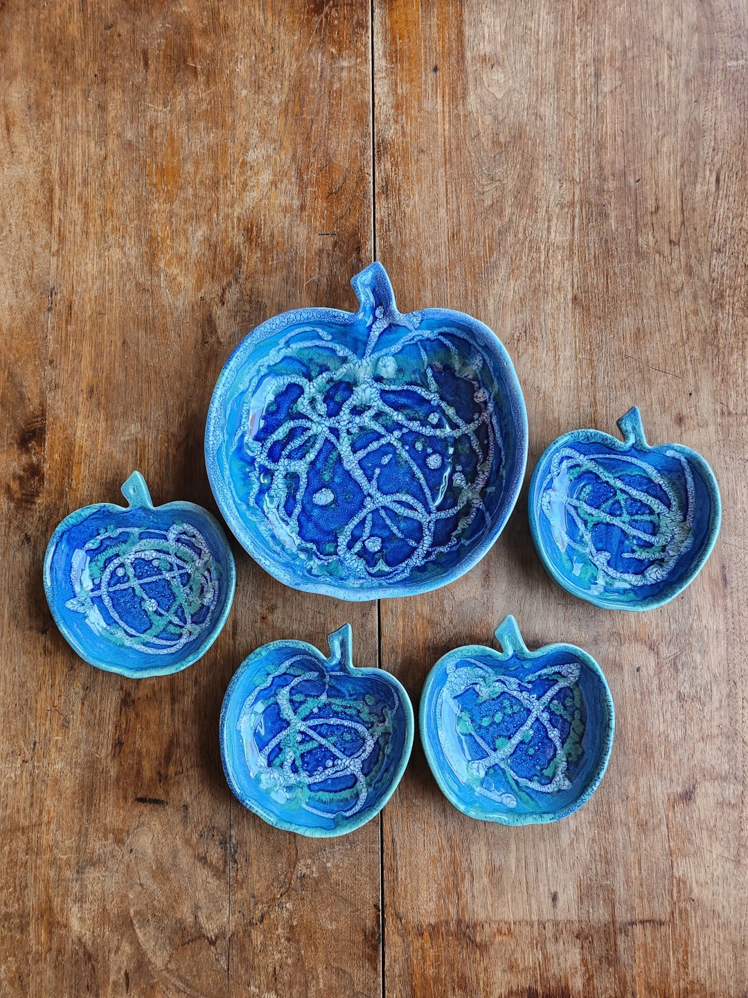 dryden-pottery-drip-glaze-apple-snack-dish-with-4-apple-dishes-etsy
