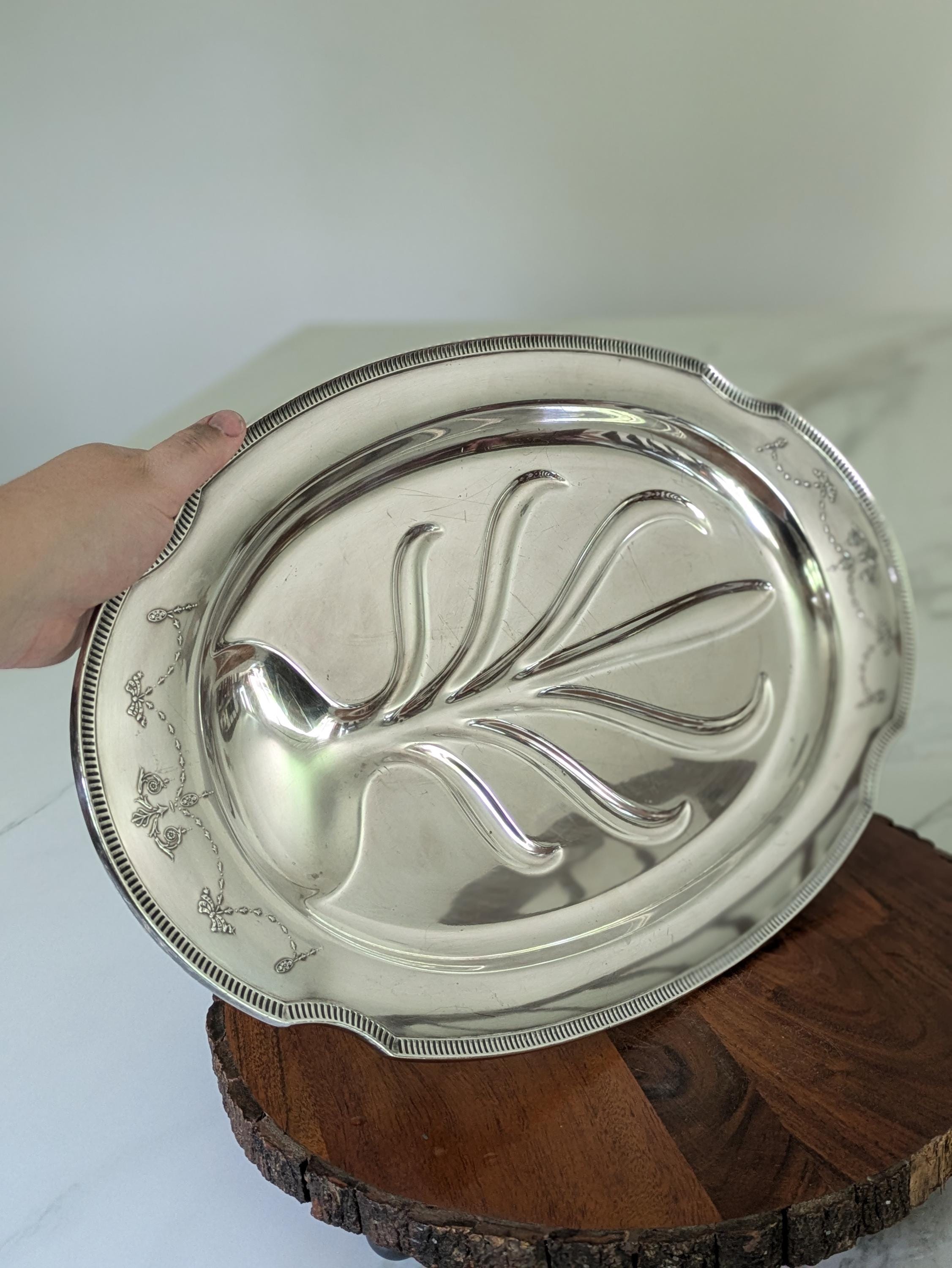 Grosvenor Dish - Etsy