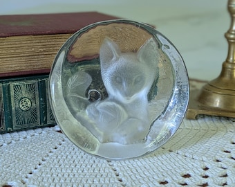 Vintage Crystal Kitten Paperweight: Cat with Yarn Figurine, Desk Decor