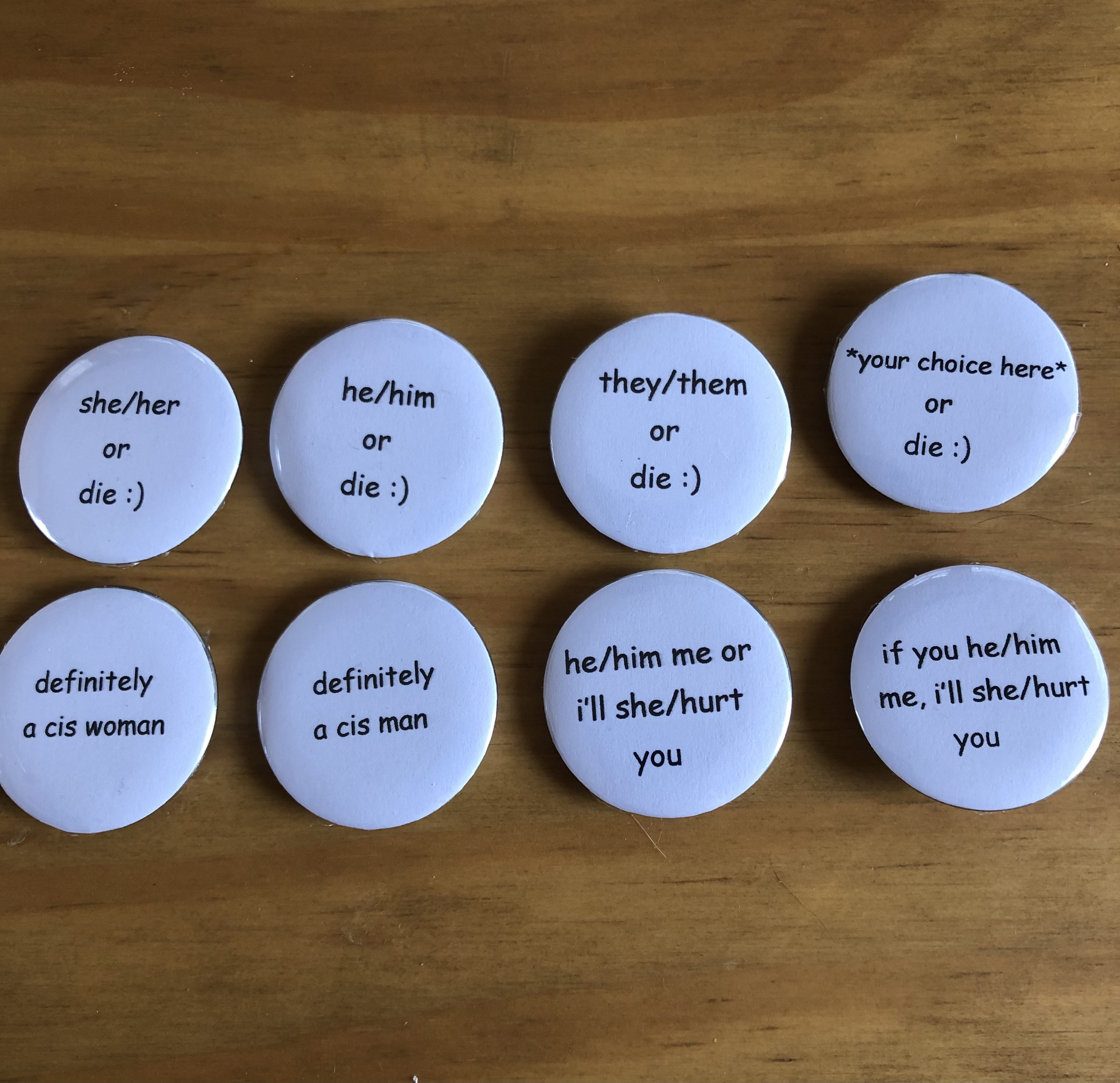 Funny Comic Sans MS Pronoun Pinback Botones Etsy