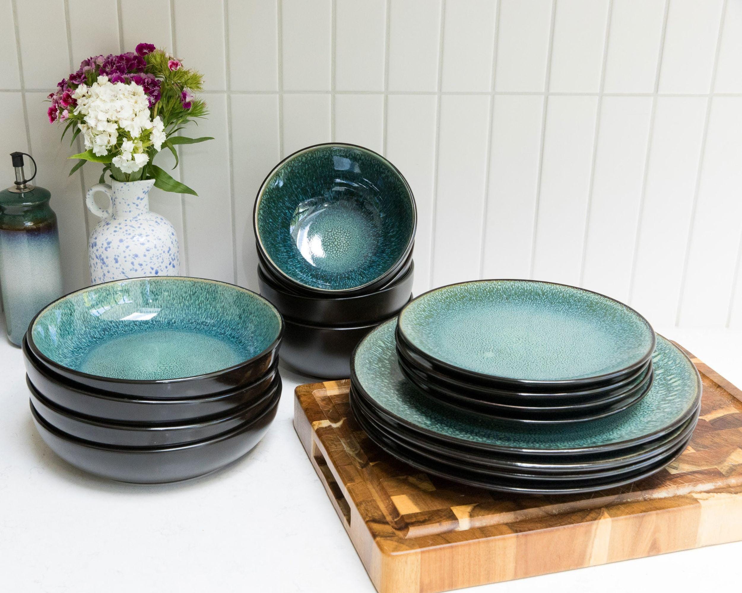 Scandi Home Green Reactive Geschirr: 16-teiliges Set oder 4er-Sets