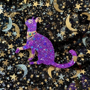 Egyptian Cat Goddess Bastet Brooch clip pin / magnet