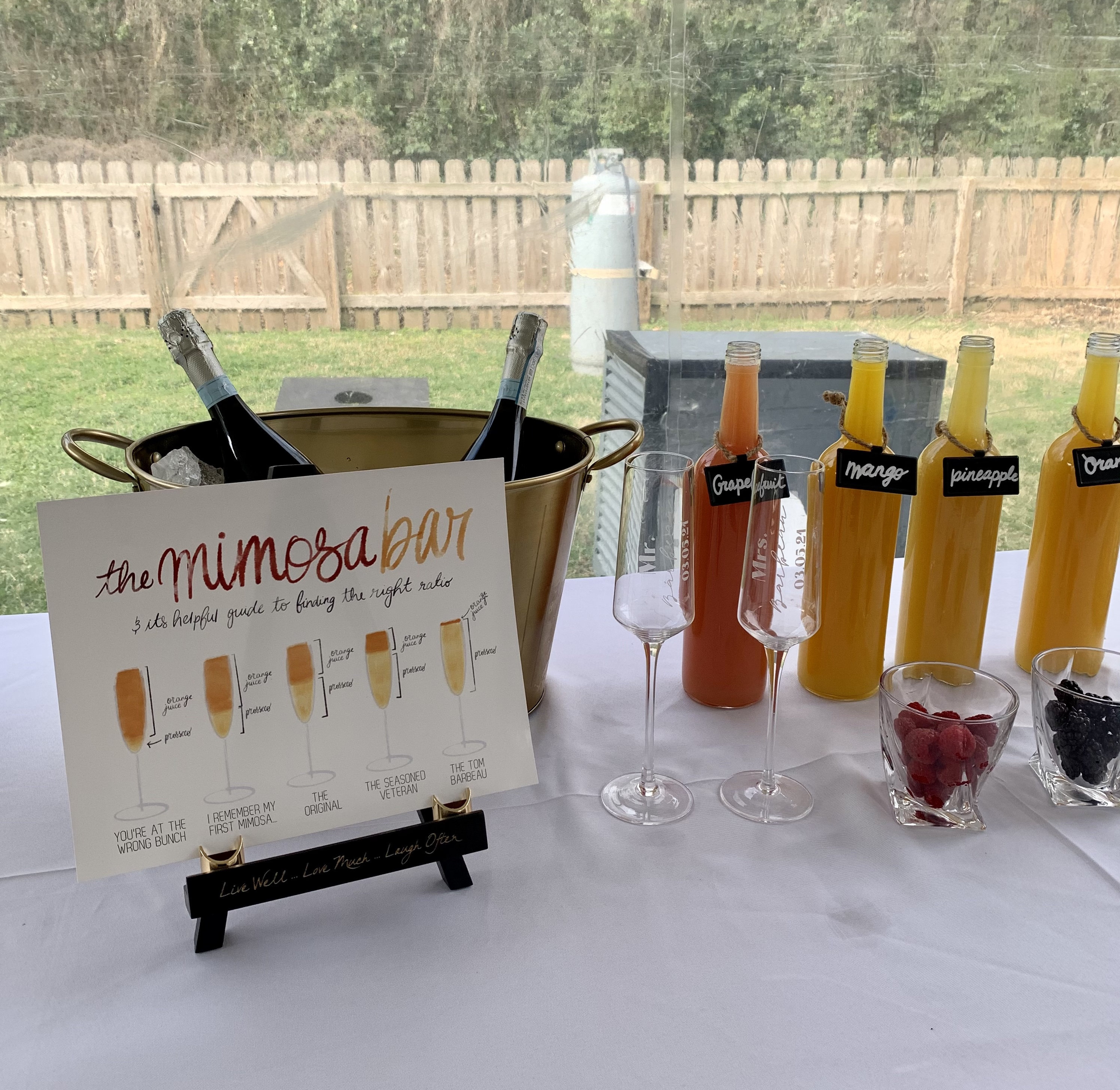 How to Host a Mimosa Bar