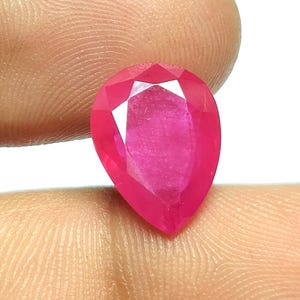 Pear Cut Lab Grown Red Ruby Imitation: 5.60 Carat Gemstone (13x10x5 mm)
