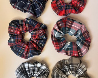 Tartan Scrunchie, Royal Stewart tartan, traditional tartan hair accessories, gifts for her, red tartan scrunchie, tartan stocking filler