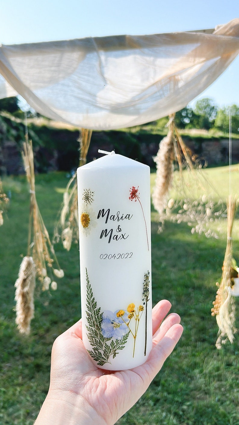 White wedding candle with dried flowers, personalized candle made of real flowers, memorial candle, candle with name & date, birth candle image 2