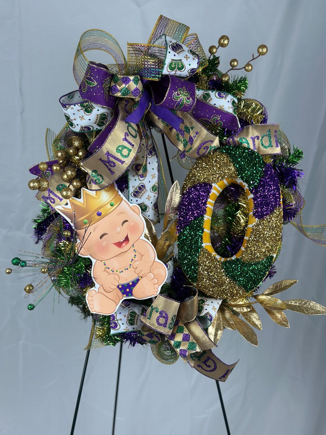 Mardi Gras Puppy & King Cake Embroidered Noah Bubble main image 0