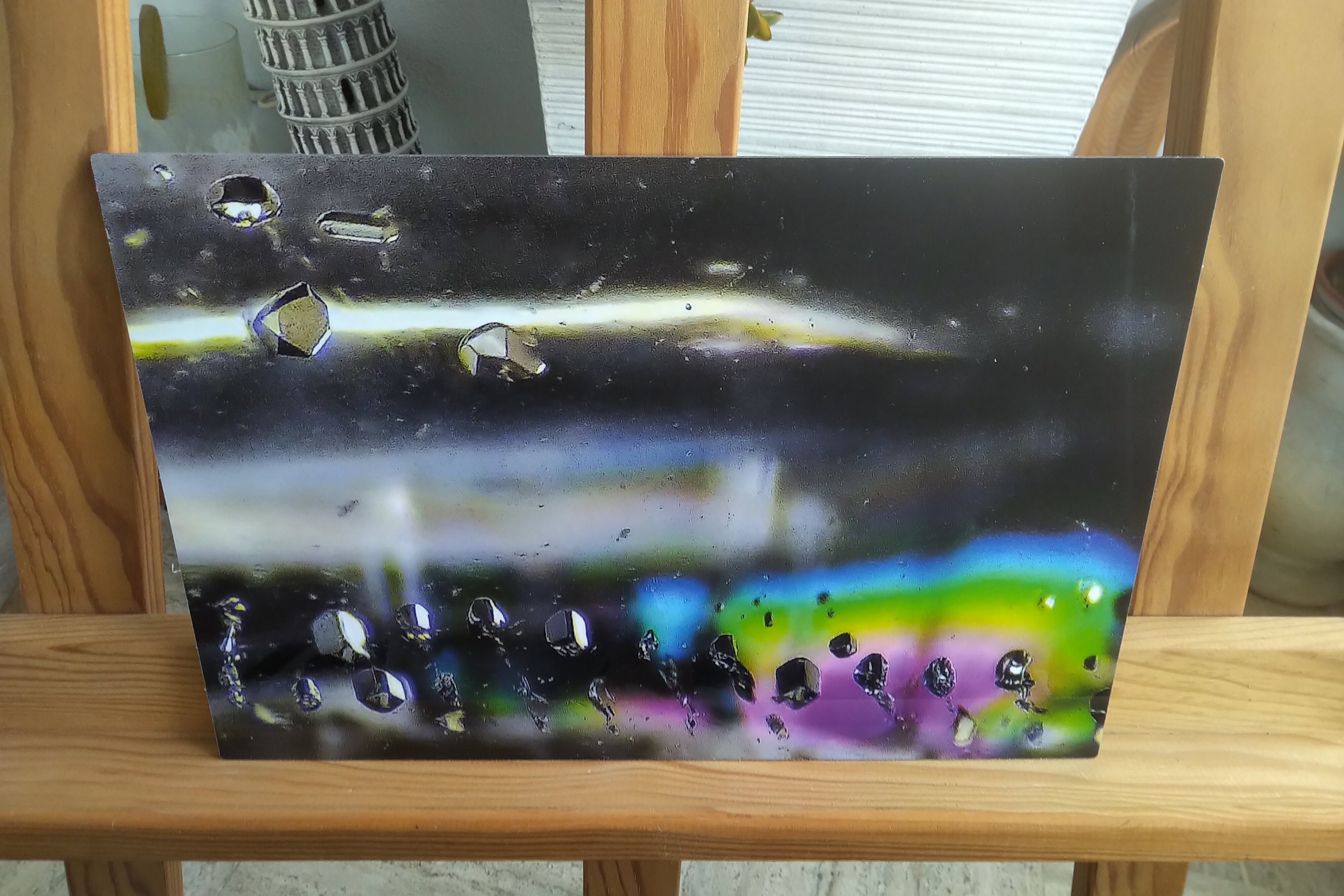 Électron ~ Quartz ; Photomicrographie sur Aluminium